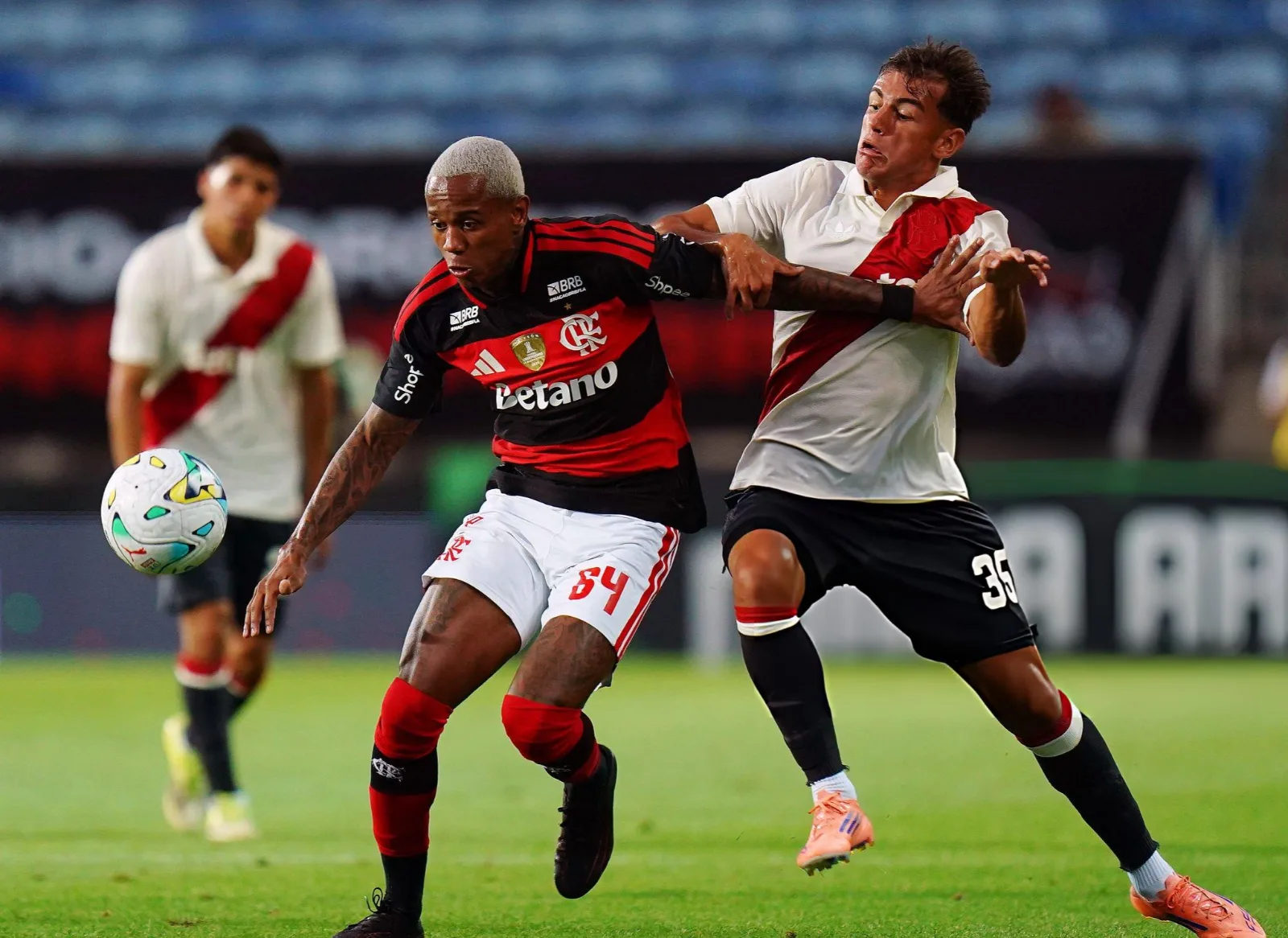 El Flamengo quiere a Joaquín Freitas