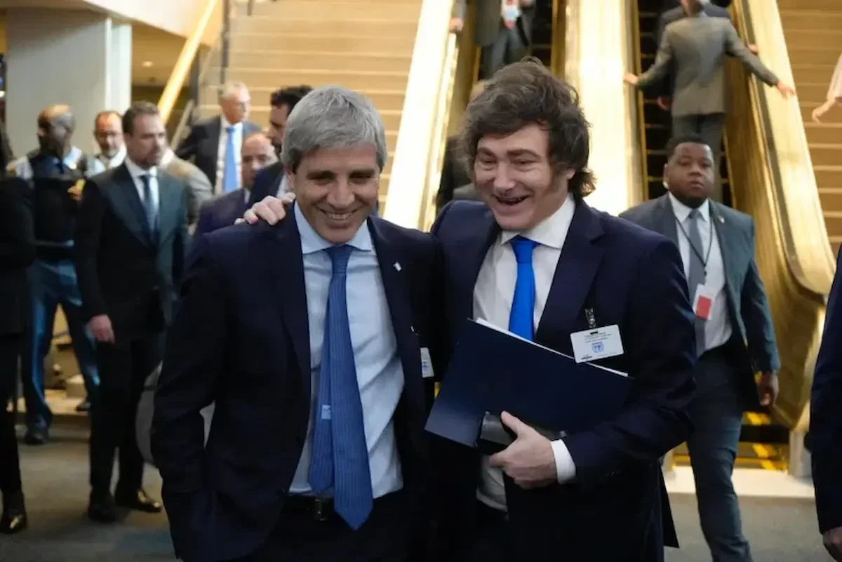 El presidente, Javier Milei y el ministro, Luis Caputo