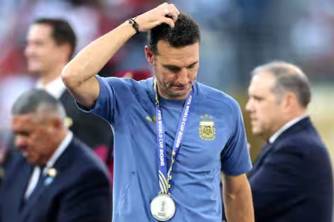 La continuidad de Scaloni en la Selección Argentina sigue en el aire