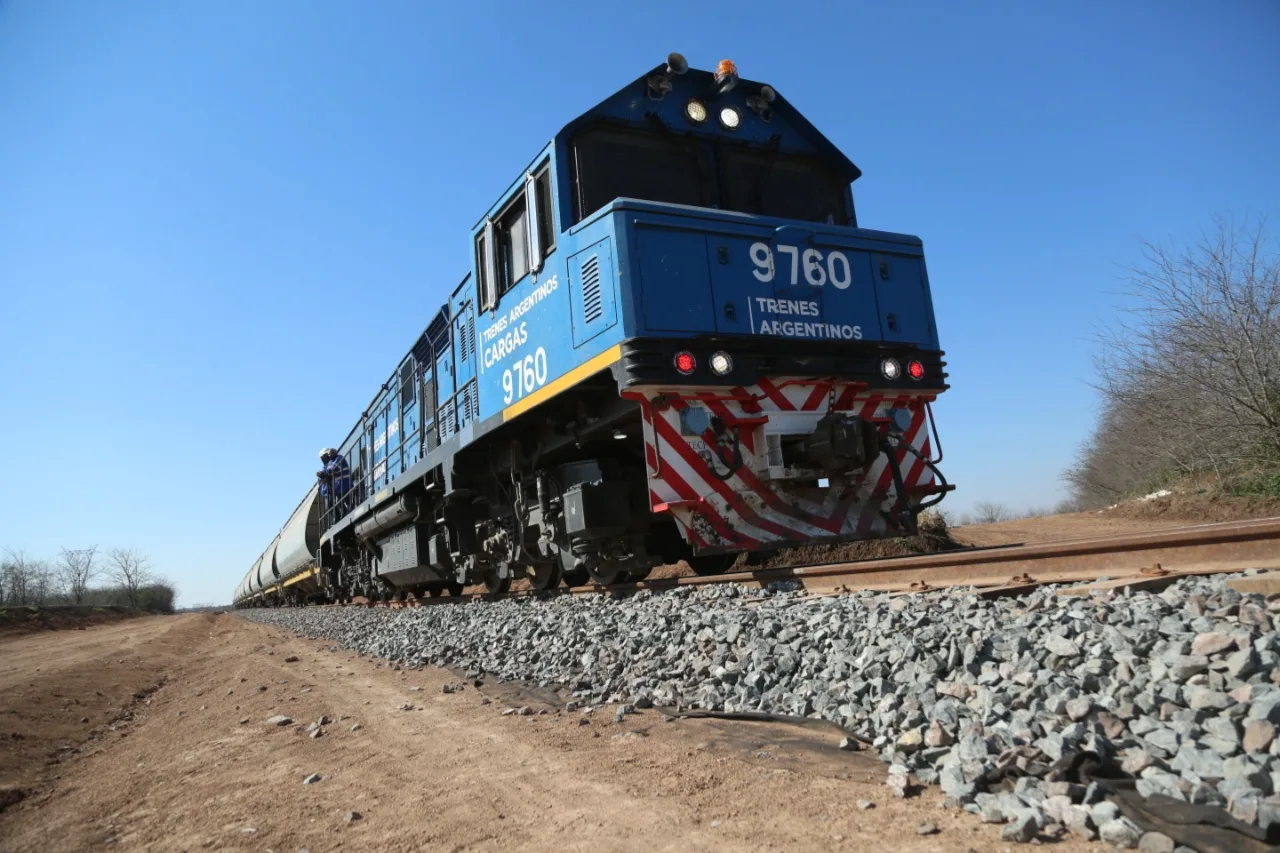 Excelente: el Gobierno de Milei avanza con la privatización del Belgrano Cargas por 50 años