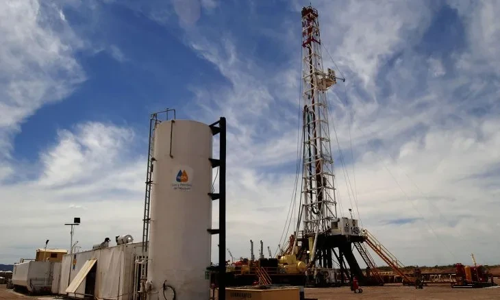 Gas y Petróleo de Neuquén.