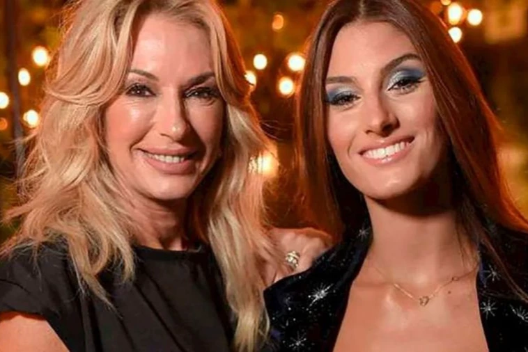Yanina Latorre reemplazará a Lola Latorre en el stream react de MasterChef Celebrity