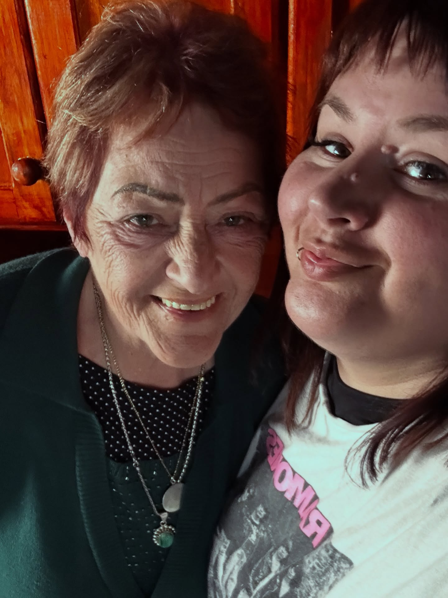 La madre de Yipio ya era conocida en redes sociales por sus videos de reacciones en TikTok